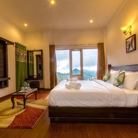 Atrium Grande Hotel Ooty Exterior foto
