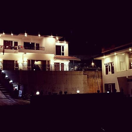 Atrium Grande Hotel Ooty Exterior foto